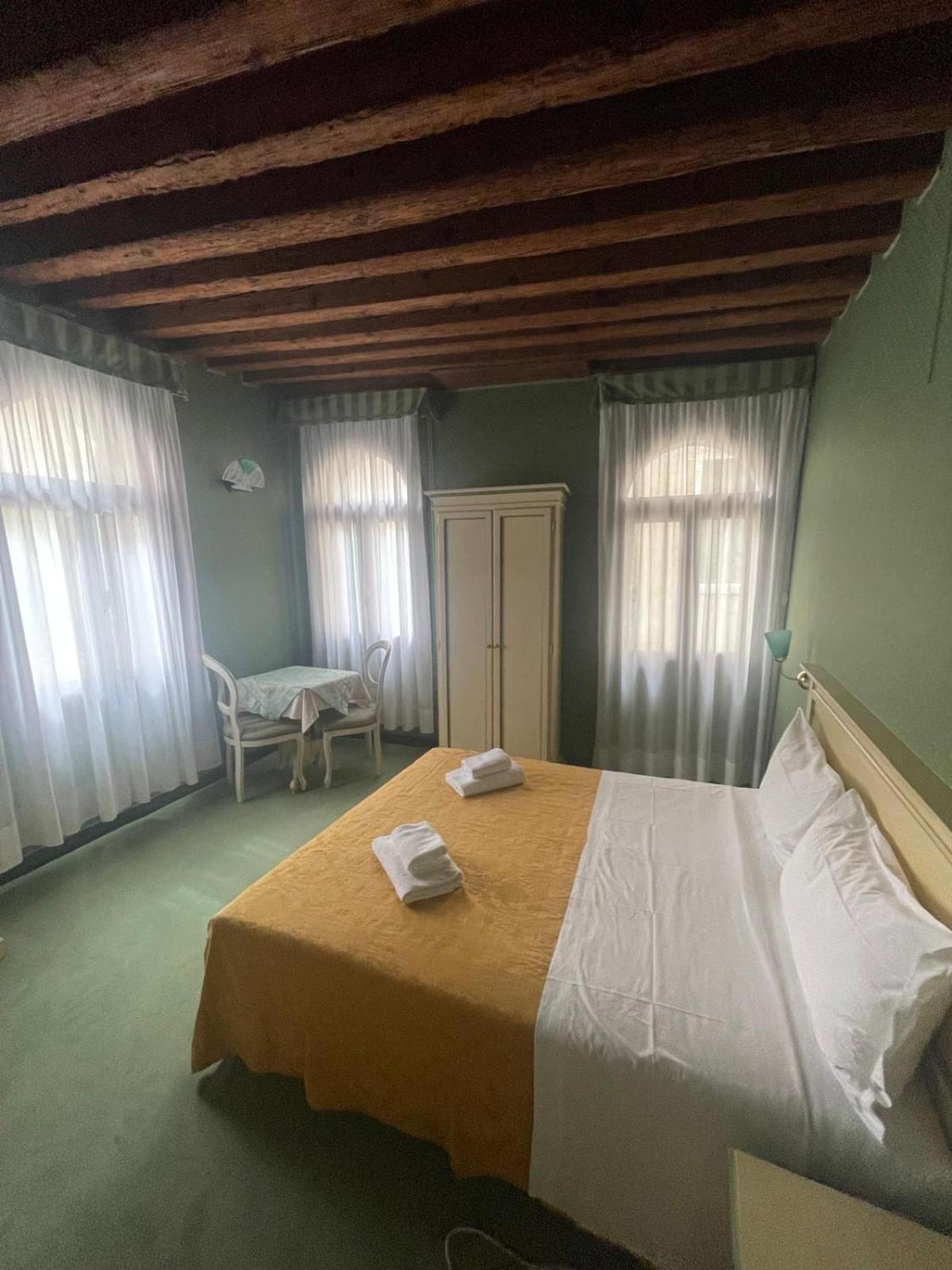 Locanda Ruga Rialto Βενετία Εξωτερικό φωτογραφία